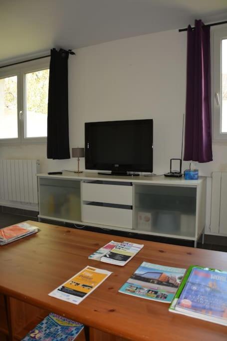Grand Studio Independant Avec Jardin Goussainville  Exteriér fotografie